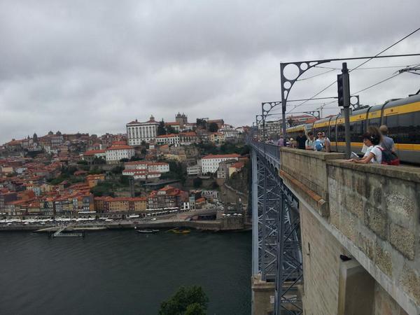 Nominada por <a href="/claritr0micina6/">claritr0micina6</a> . Elige una foto al azar de tu galeria. Nomino a <a href="/EliadeDorne/">Elia Martell Targaryen</a> .