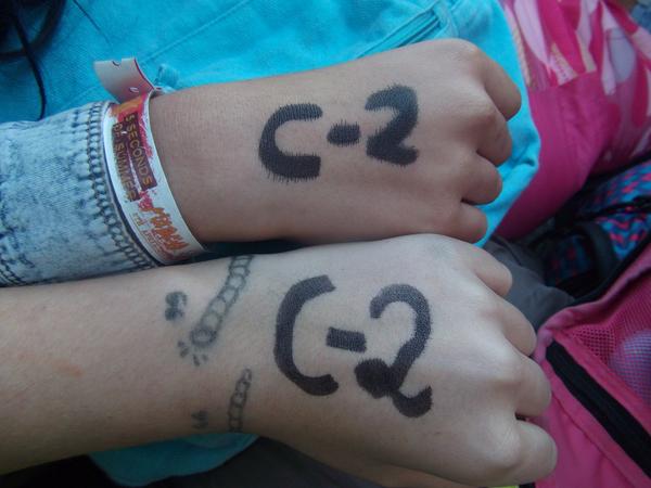 wowowiwowow's tweet photo. "@Naomialcaraz: :) @EliOakland http://t.co/qegJk6hLpa" AW C2 ME ENCANTA 😍