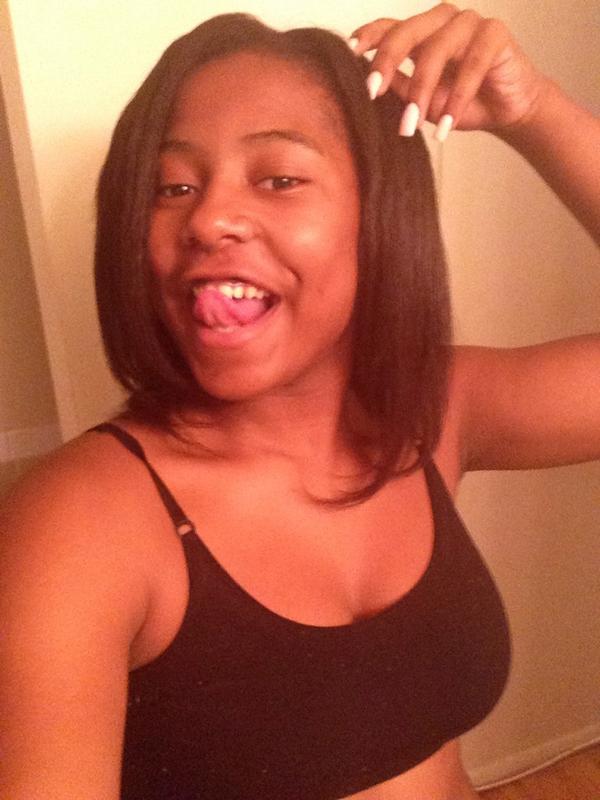 ayeethatstee_'s tweet photo. 😋💁 http://t.co/nMiHivkvPf