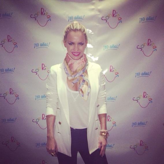 10 años de la Fundación Sonrisas!! @crea_sonrisas http://t.co/p200mqiSnU