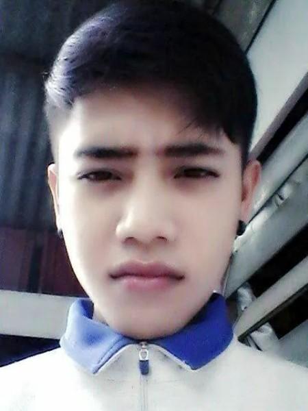 _Simonmarully's tweet image. Mirip aliando gak ? :D