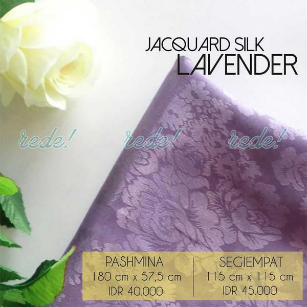 Meet the super gorgeous jacquard silk! Bahan tidak terawang, kualitas terbaik. Mewah banget loh 😊