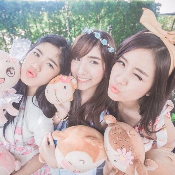 ig . elyselyses