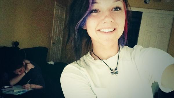 sydelicious_'s tweet photo. Reunited babe.β‘ #studybuddie http://t.co/DbaRf1TL3q
