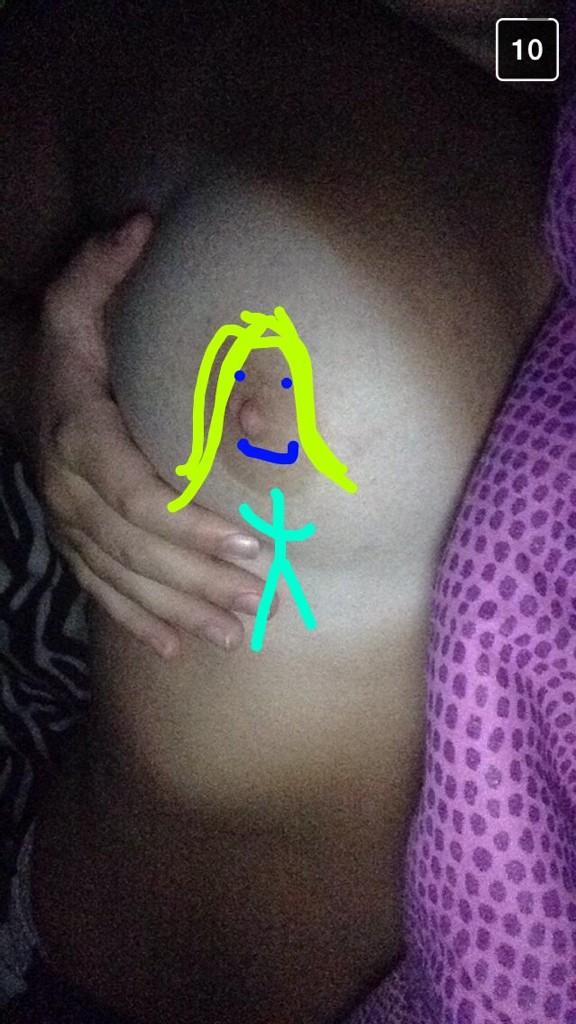 ShowMeATitty's tweet image. 🌚🌚🌚