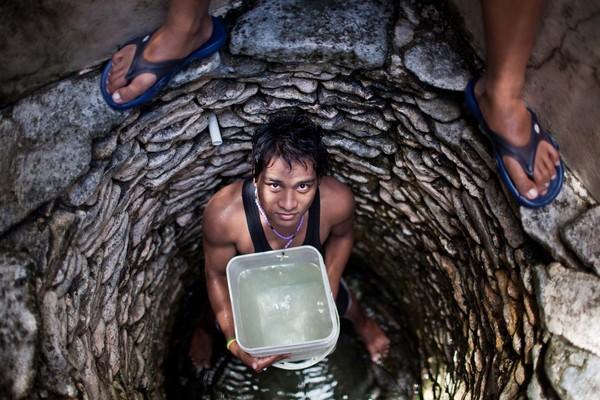 WB_AsiaPacific's tweet photo. Fresh water contamination due to #climatechange already felt in #PacificIslands. @SamoaSIDS2014 to discsuss next week http://t.co/xXM2MUPY9Q