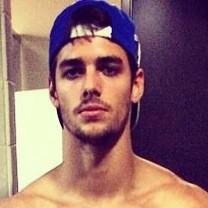 FullForceKy's tweet image. A little early, but happy birthday Stephen!! We LOVE you!! #LiveItUp #ManyDrinks #Happy21 #YouAreOurFav