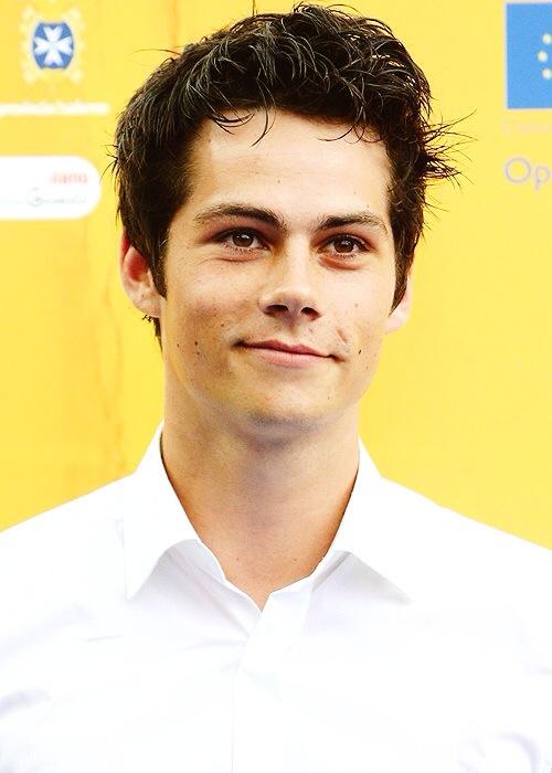 Happy bday to one of the best person in this world, an amazing actor, dylan obrien +23 