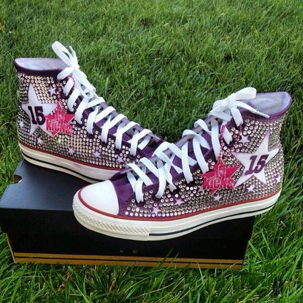15Kicks's tweet photo. Order yours 323-620-1577 http://t.co/xurbAu2r9C