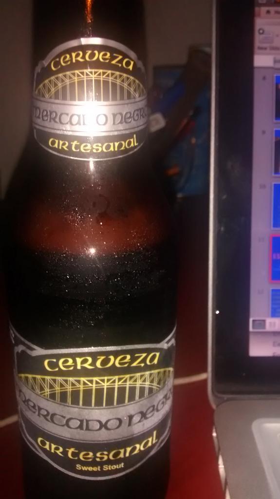 yotism's tweet photo. #cervezartesanalBC http://t.co/y5NWxgDZTu