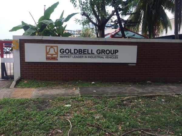 _nk_r_'s tweet image. 1st stop: Goldbell Leasing for new van lease offer!
