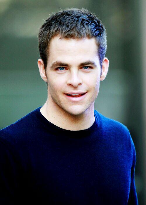 Happy birthday, Chris Pine!
34                                                                ( )                 