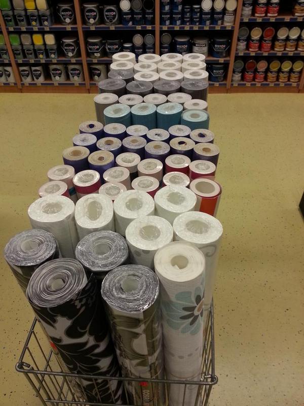 multimate7902's tweet image. Behang nodig kom bij ons in de winkel reuze veel keuze tegen kleine prijsjes