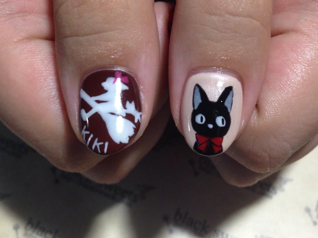 Kigi By Blacksweets 魔女の宅急便ネイル キキのリボンイメージや親指にはジジもいます 全体は秋っぽい雰囲気ですね Http T Co 2wsmxwqlym