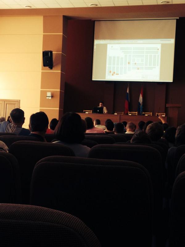 ystepnova's tweet image. В понедельник в здании МИО раздавали участки в Волжском районе многодетным го Самара.