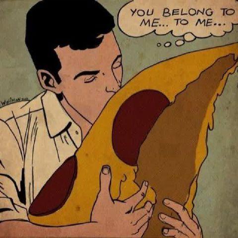 PizzaLovva tweet media