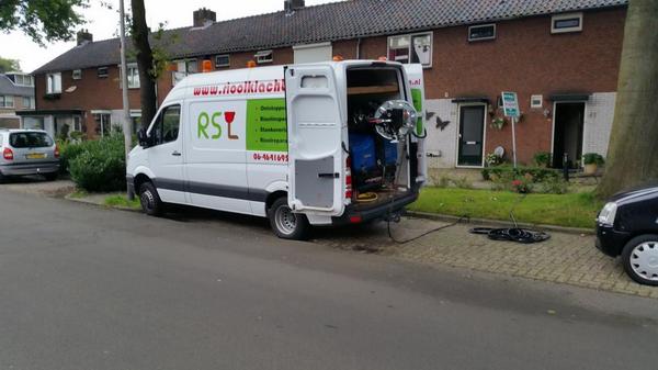 Ontstoppen keukenafvoer. 
Verstoppingen?
0646416950 rioolklachten.nl
#rioolverstopt #ontstoppingsbedrijf