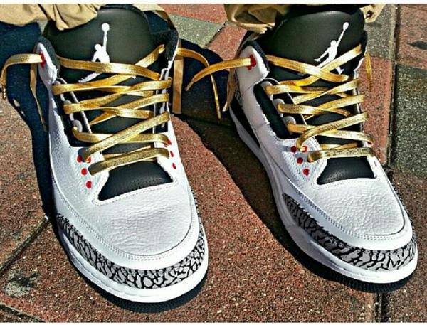 135_ENT's tweet photo. @J23app gold laces are also dope from @aglit_italy http://t.co/UdZHR4t5T9