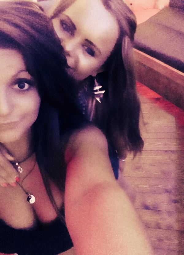 LauraQuesta_'s tweet photo. happy birthday babe!😘 http://t.co/sHyopLXrmI