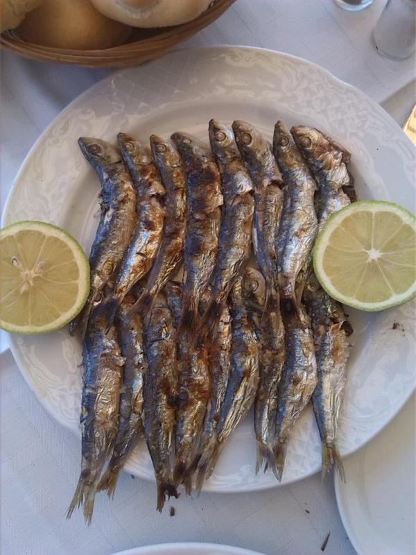 carmiliamor's tweet photo. Placeres de la vida @fioremob @loli_mor @esteban_mc82 http://t.co/Bi0DjS8UjK