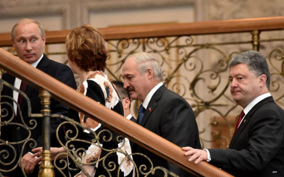 Bv9tje9IcAA8kw6.png:large