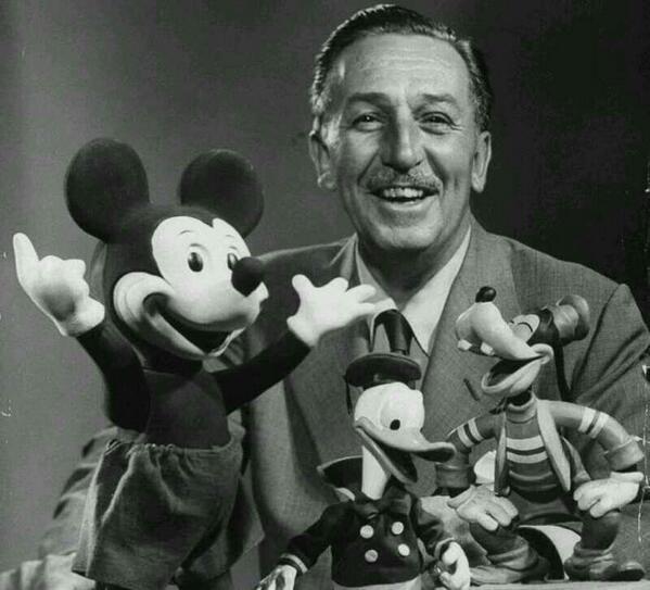 HistoryInPics's tweet photo. Walt Disney http://t.co/AAvDY1zUmF