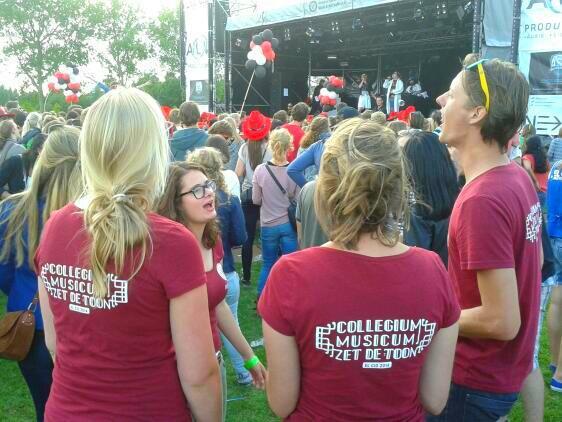 CMPromocie danst er op los! <a href="/LEF/">lef/HAYASHI, Tatsuya</a> #ELCIDweek  #barrybadpak