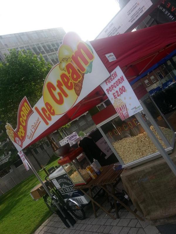 PopUpTweets's tweet image. Sun shining... popcorn ice cream and a great film - Coming to America @Spinningfields
