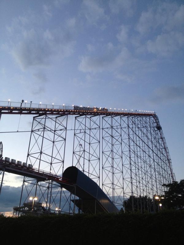 #iheartcp #nofilter #magnumxl200 #cedarpoint from last night such beautiful weather! #beautifulplacesatthepoint !