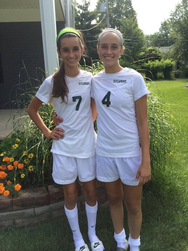 adkandil's tweet image. Varsity Uniforms-Proud to be Lady Aviators! Where's #11 &amp;amp; #12? #freshmenproblems #goaves @mackkandil_ @kelseykandil