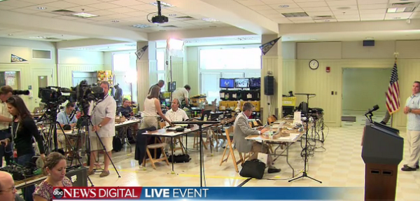 ABCNewsLive's tweet image. LIVE: Pres. Obama expected to speak soon on the situations in Ferguson, Mo., and Iraq: abcnews.go.com/live