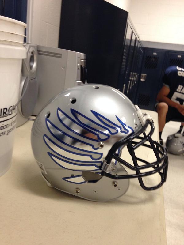 coachrobi's tweet photo. @HawksFB2014 new helmet look http://t.co/JxZSmInqOT