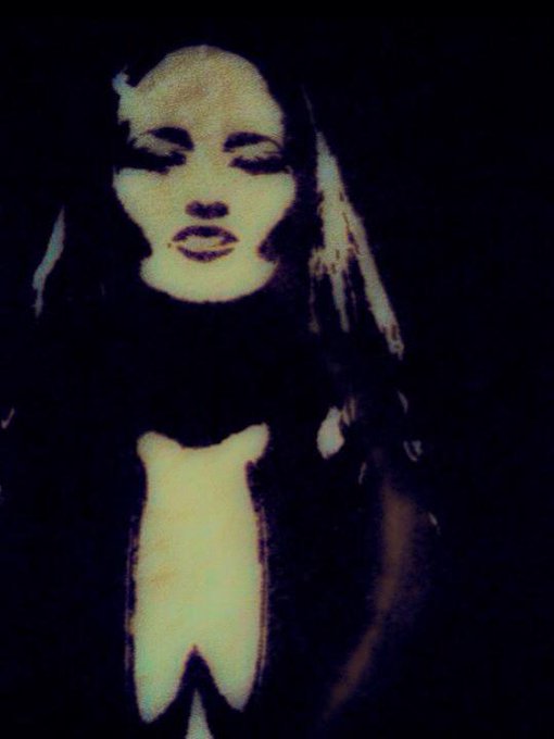 MegaThrowback 98' http://t.co/ejBZYlTdWe<a href="/tag/70andlivinlife"class="tags"><span>#70andlivinlife</span></a>