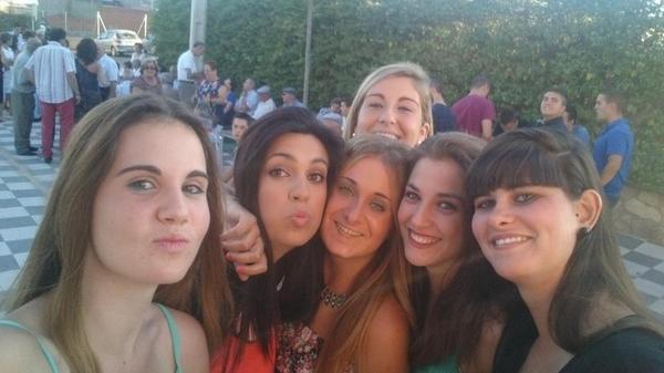 Bea_1410's tweet photo. Empieza la gordo !!!!! http://t.co/XZjEcRv5hn