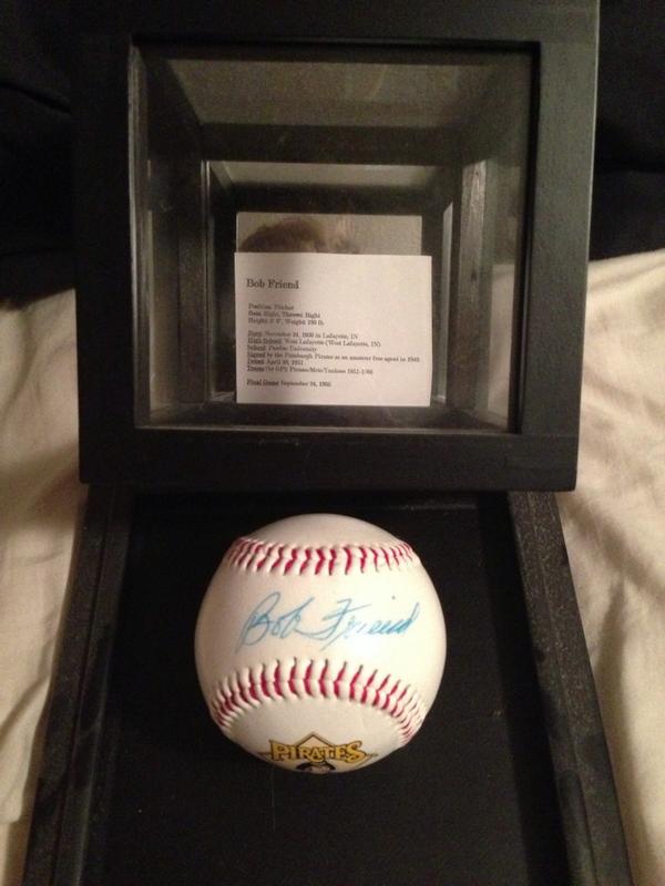 BasballLife's tweet image. Signed Bob Friend ball for sale message me to buy it!