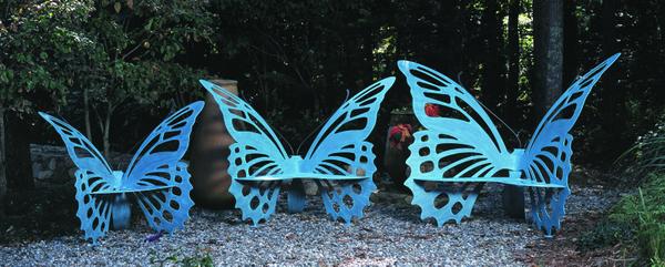 CricketForge's tweet photo. Our signature piece; The Original #ButterflyBench!! http://t.co/5SBZAaXQiG