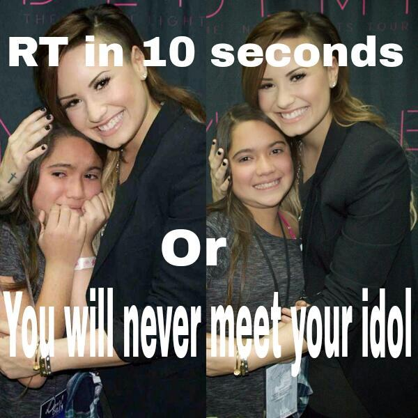 DemiReactions's tweet image. RT or else... #votedemilovato
