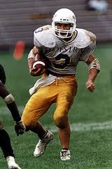 Happy birthday to former great Wayne Chrebet. 4 yr letterwinner & the 1st 1,000-yd WR in Pride history. 