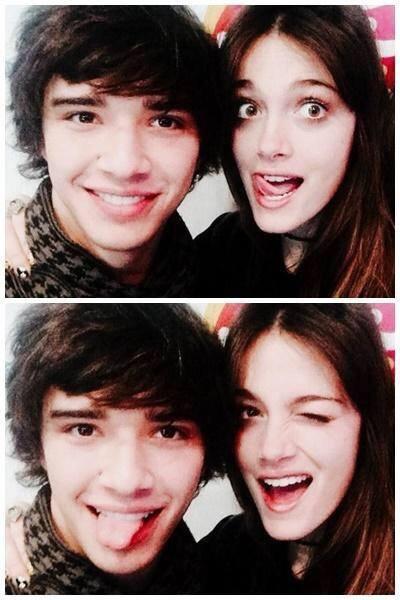 Hola_RACA's tweet photo. ¡Nueva Pareja del 2014! Azul y Franco http://t.co/V4EONYkeO1