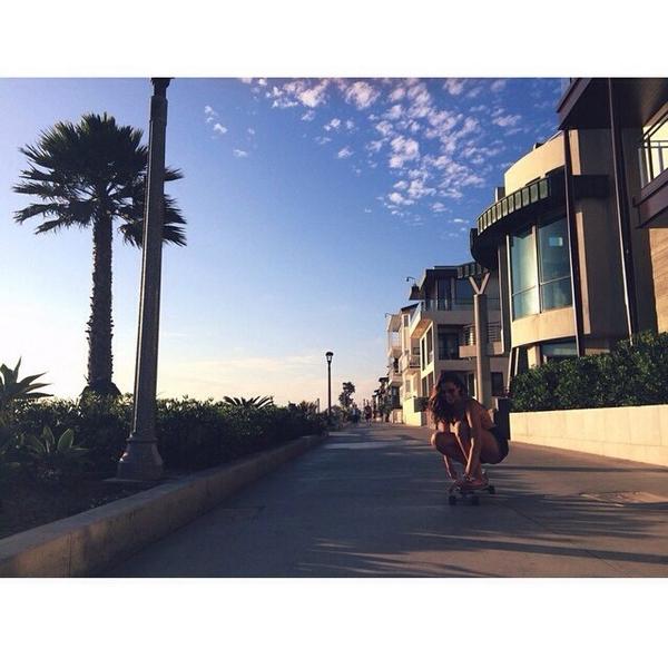 KayceeDevlinTS's tweet image. Such a hipster. Not.