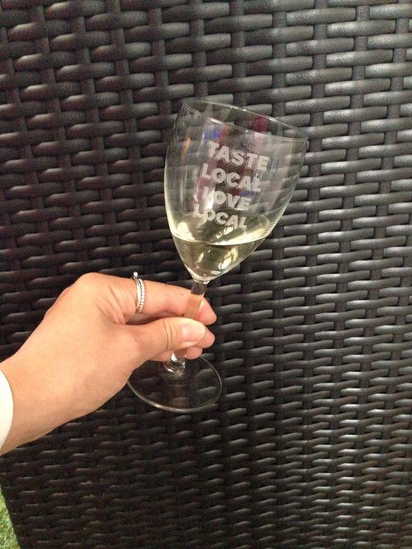 foodsisterhood's tweet photo. @LCBO will be celebrating Ontario wines Sept 14 - Oct 11 #tastelocallovelocal #LCBOtastelocal http://t.co/jc90kmy7ZP