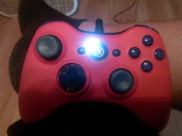 rK_Pandaa's tweet photo. Giving away this Scuf
Must be follow me, @ibleedteal48 @LacedUpLizzy @rK_Heights @rK_Legends  
Rt to enter💧🌀❄❄🌀🌂 http://t.co/y3g7N4jhLx