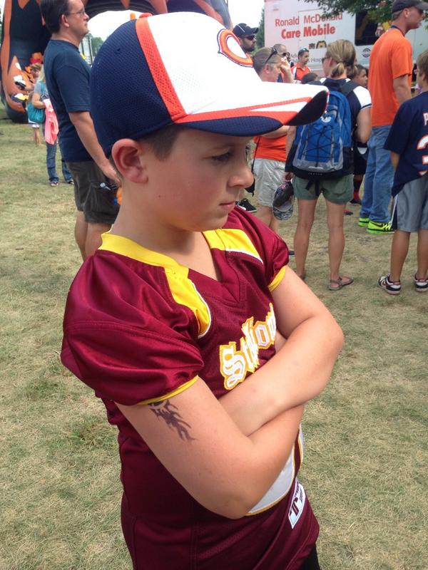 attachae1's tweet image. 