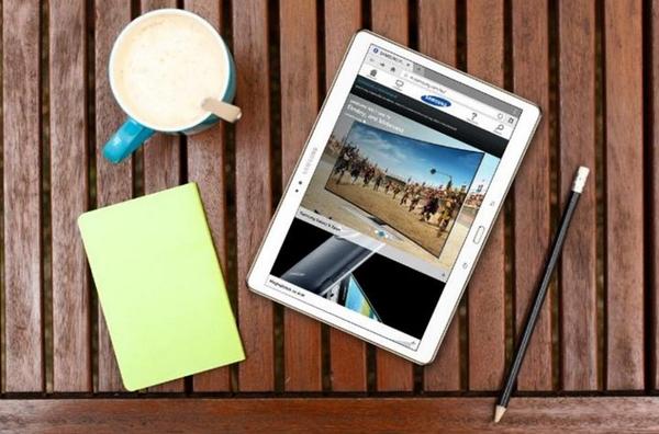 Happy Friday! Selamat menyelesaikan semua aktivitas Anda dengan baik sebelum berakhir pekan :)