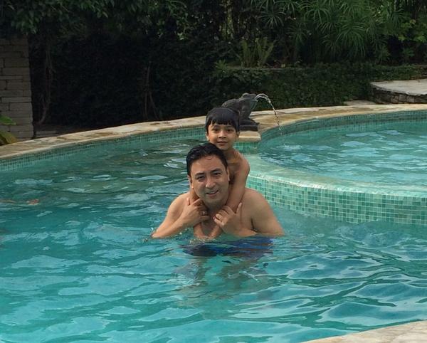 DrKapendra's tweet photo. Beautiful moments
 "life is what happens when you're busy making other plans" J Lenon. http://t.co/HkfThXIX0x