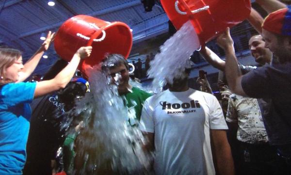 chrys_oberyl's tweet photo. Guess who just did the #IceBucketChallenge at Google? http://t.co/JiM6tfxO09