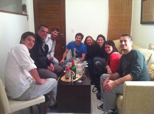 saetton's tweet photo. Que gran equipo!...gracias por tanto, perdon por tan poco. @maggieamaya83 @juanchir @Franschlu @pittmendon @inefitte http://t.co/t9UwIxlY8F
