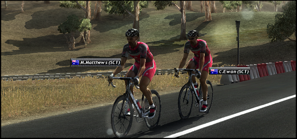 Santandercyc's tweet photo. Caleb Ewan e Michael Matthews já se encontram em terras australianas, a prepararem os campeonatos nacionais. http://t.co/4LRMKaQG19