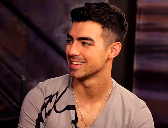 Happy bday Joe Jonas  