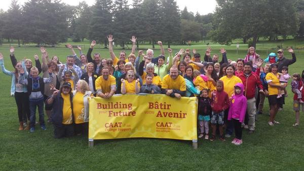 CAATsupport's tweet photo. Fanshawe staff have fun at Eastpark golf #coolcaats http://t.co/jXH6GX4AoN
